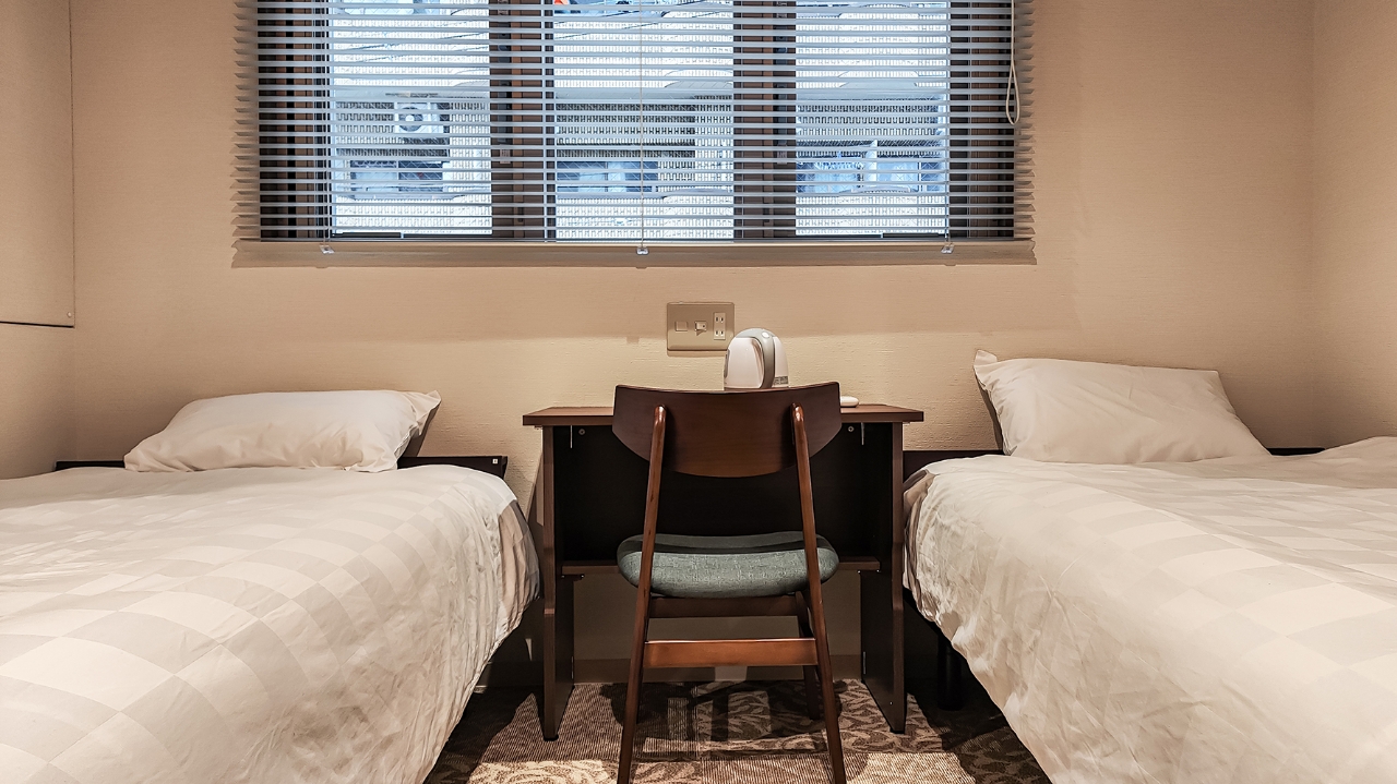 ツインベッドルーム
